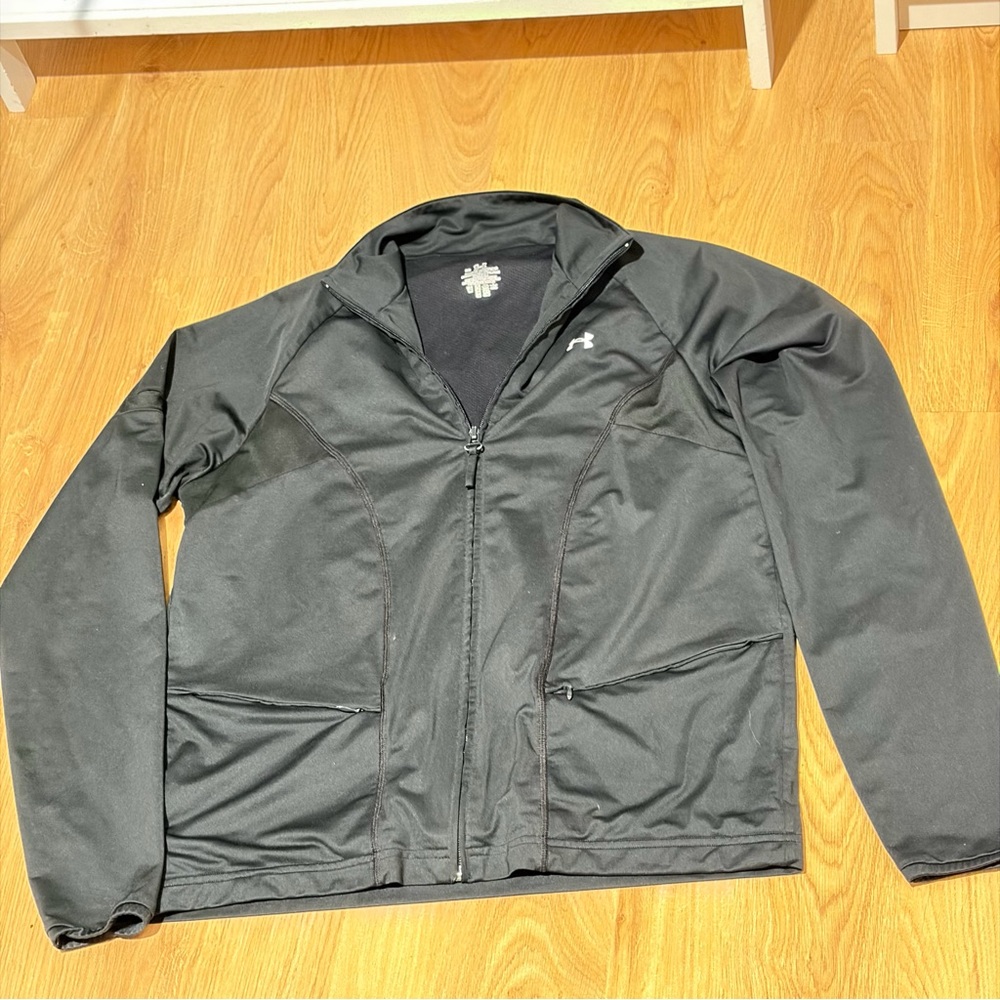 Under Armour Women’s Black Polyester Zip Track Jacket Softshell Athletic Fit
